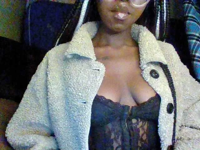 Live sex webcam photo for Ebonymuse #291497923