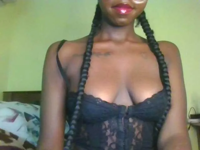Live sex webcam photo for Ebonymuse #291601737