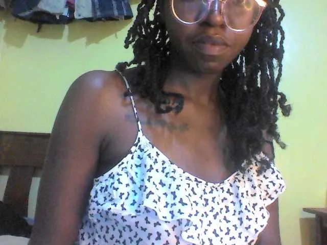 Live sex webcam photo for Ebonymuse #291763928