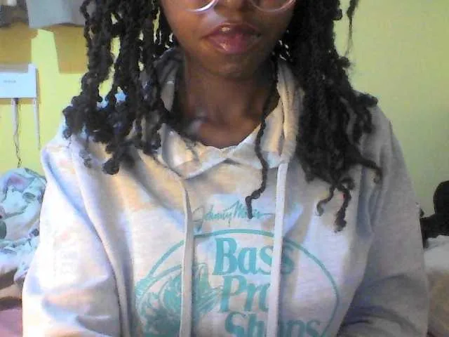 Live sex webcam photo for Ebonymuse #291774758