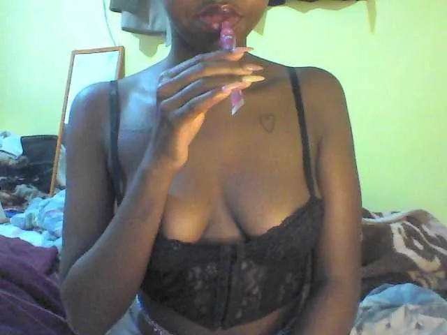 Live sex webcam photo for Ebonymuse #291898151