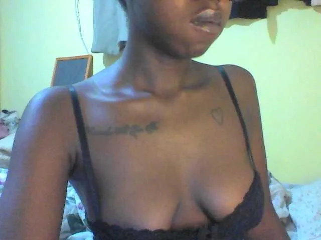 Live sex webcam photo for Ebonymuse #291958179
