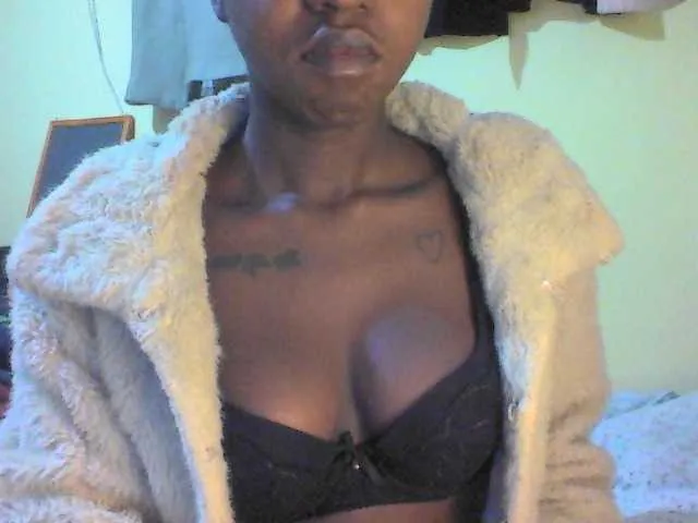 Live sex webcam photo for Ebonymuse #292016516