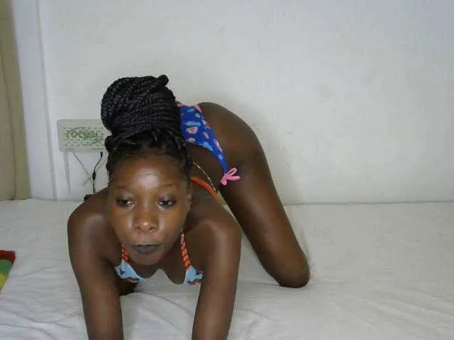 Live sex webcam photo for Ebonypetite #277720337