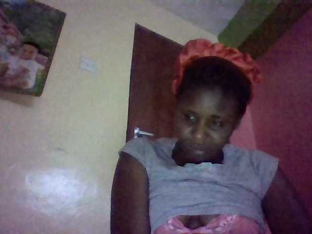 Live sex webcam photo for Ebonysessley #277124088