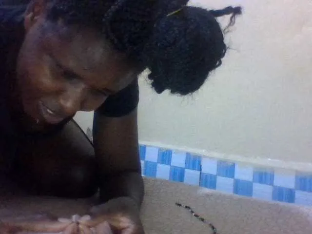 Live sex webcam photo for Ebonysessley #277159838