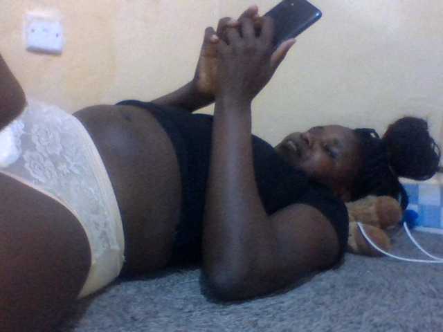 Live sex webcam photo for Ebonysessley #277164785