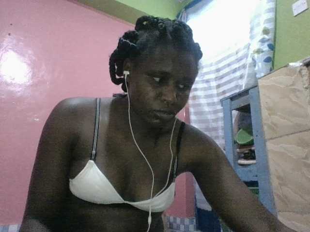 Live sex webcam photo for Ebonysessley #277276297