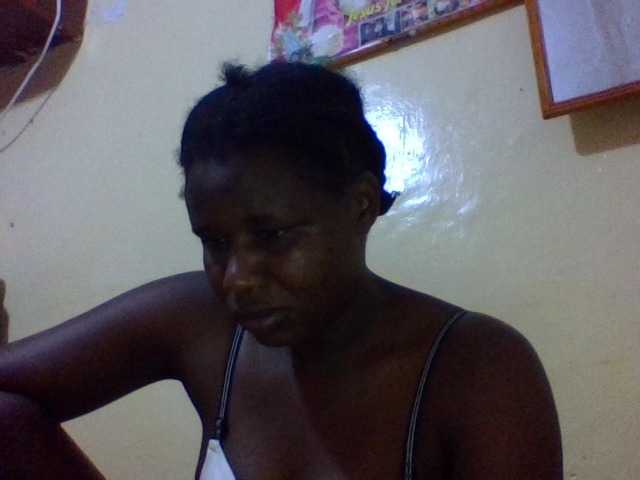 Live sex webcam photo for Ebonysessley #277364260