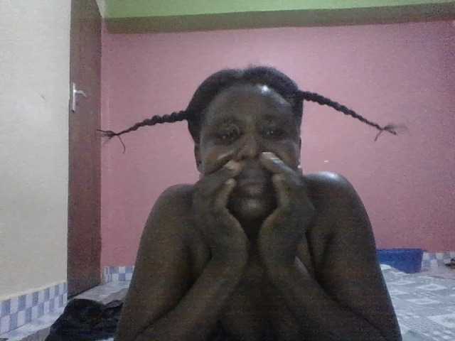 Live sex webcam photo for Ebonysessley #277443547