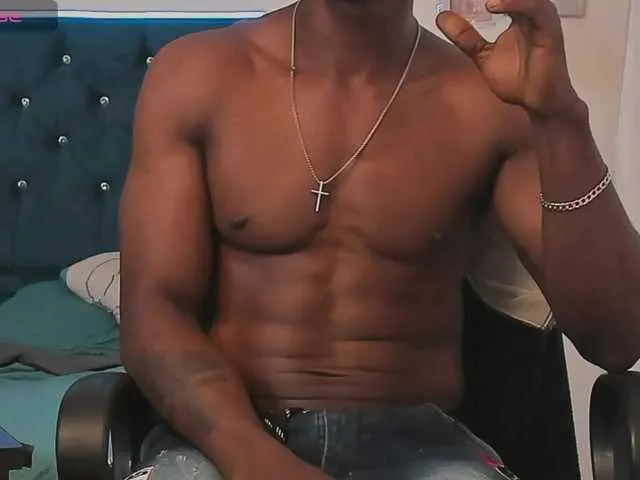 Live sex webcam photo for Ebonysexxroom #290243043