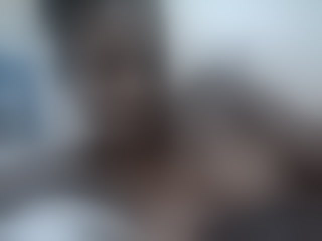 Live sex webcam photo for Ebonysly #293976464