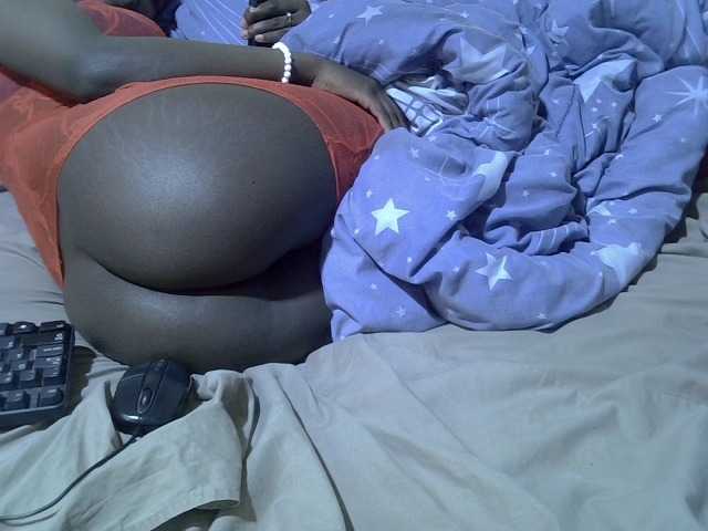 Live sex webcam photo for Ebonysonya2 #291522215