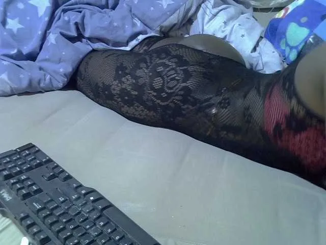 Live sex webcam photo for Ebonysonya2 #291778590