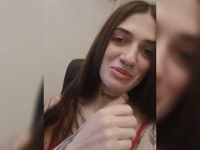 Live sex webcam photo for Edayldas #276921827