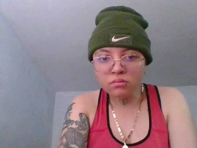 Live sex webcam photo for EdenJupiters #276501418