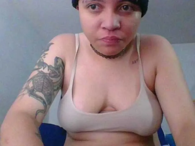 Live sex webcam photo for EdenJupiters #276578509