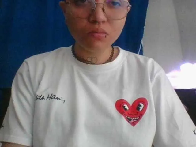 Live sex webcam photo for EdenJupiters #278294384