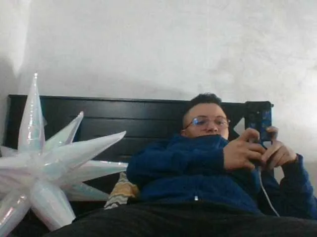 Live sex webcam photo for EdenJupiters #290746797