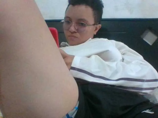 Live sex webcam photo for EdenJupiters #292160212