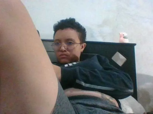 Live sex webcam photo for EdenJupiters #292281130