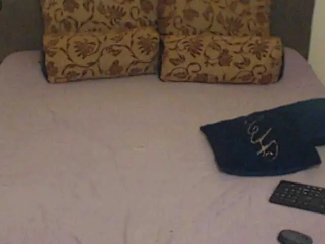 Live sex webcam photo for EdenaVega #290443342