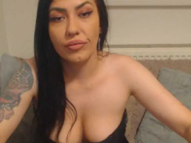 Live sex webcam photo for EdenaVega #291896314