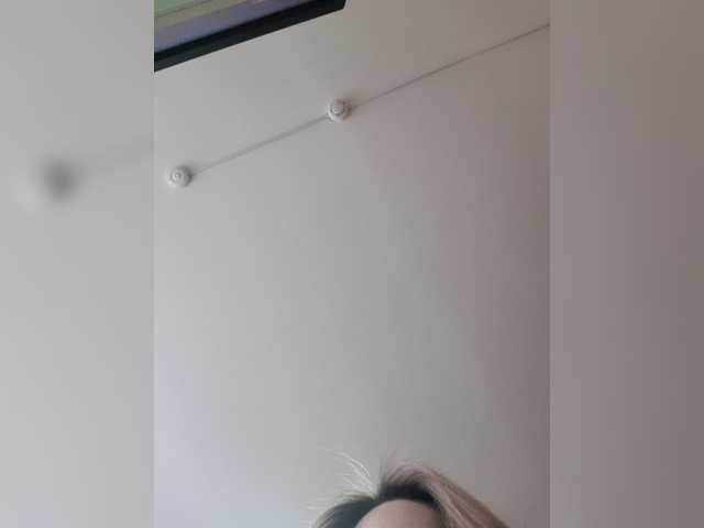 Live sex webcam photo for EditaMilf #272364371