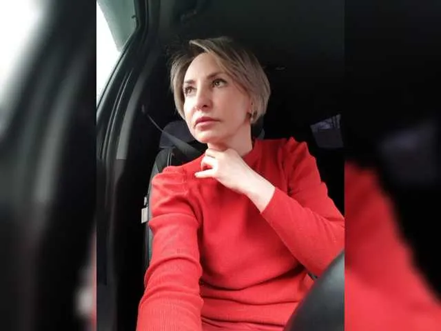 Live sex webcam photo for EditaMilf #273046191