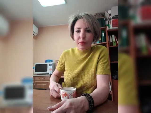 Live sex webcam photo for EditaMilf #273111299