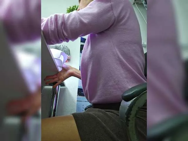 Live sex webcam photo for EditaMilf #276223604