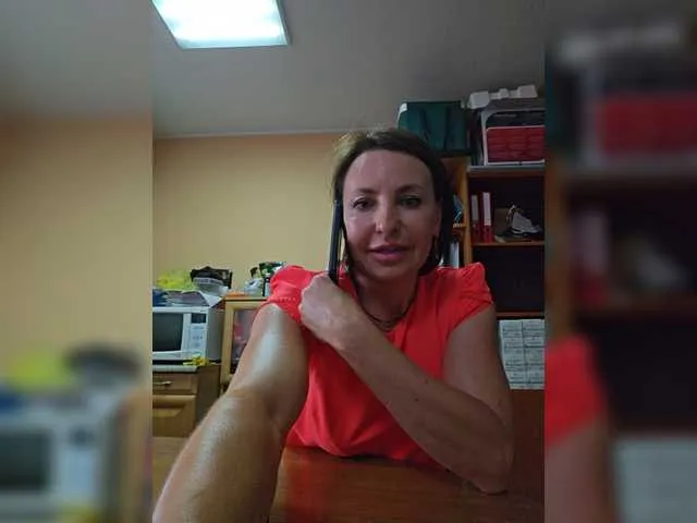 Live sex webcam photo for EditaMilf #276232862