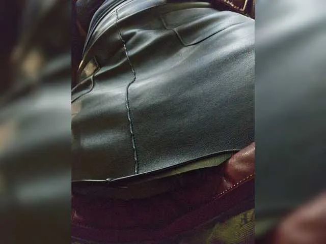 Live sex webcam photo for EditaMilf #276309027