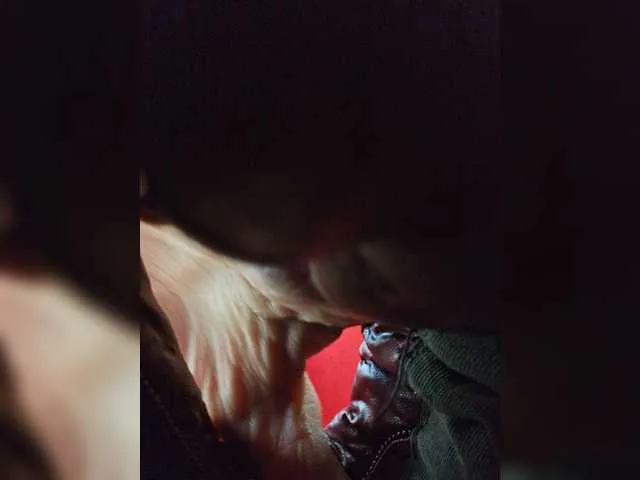 Live sex webcam photo for EditaMilf #278087639