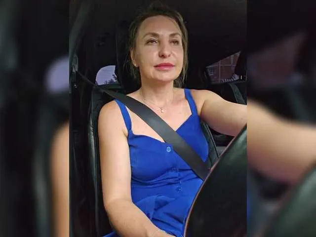 Live sex webcam photo for EditaMilf #288749379