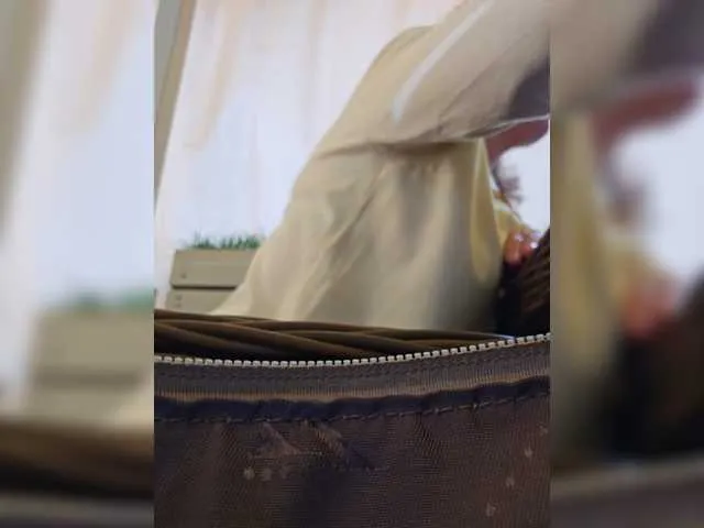 Live sex webcam photo for EditaMilf #291845613