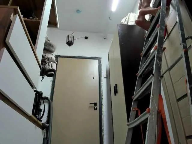 Live sex webcam photo for EditaMilf #292355191