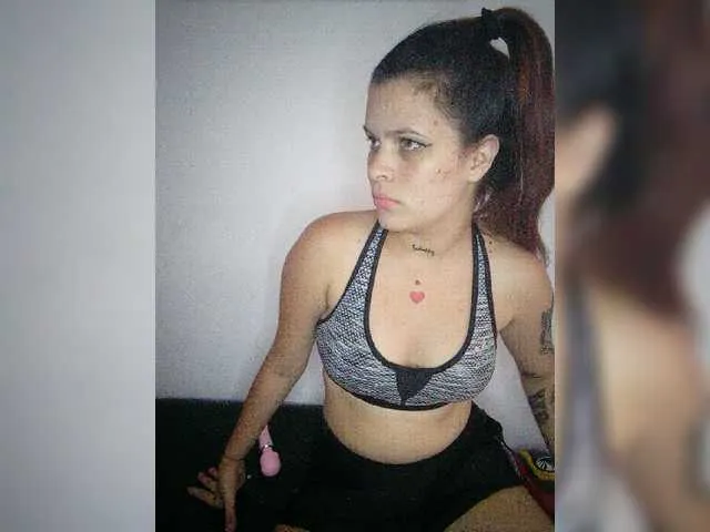 Live sex webcam photo for EdithBelrose #272347682