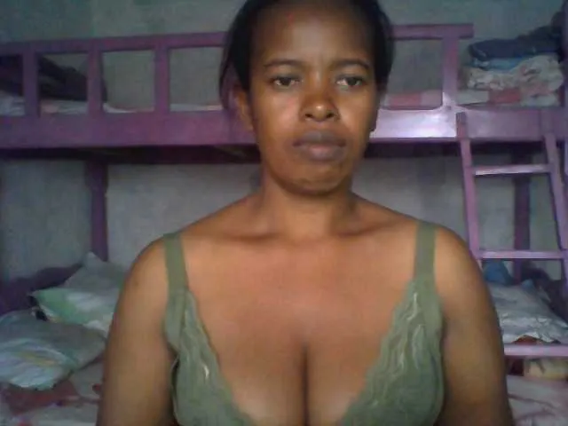 Live sex webcam photo for Edwiga #277722603