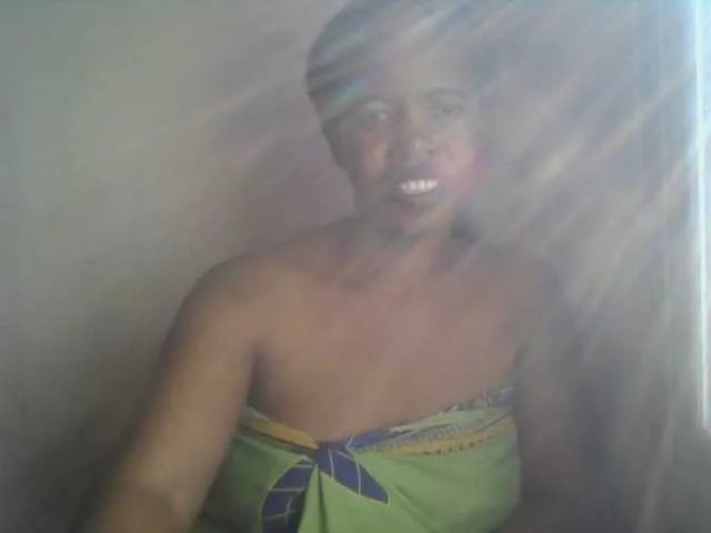 Live sex webcam photo for Edwiga #277836735