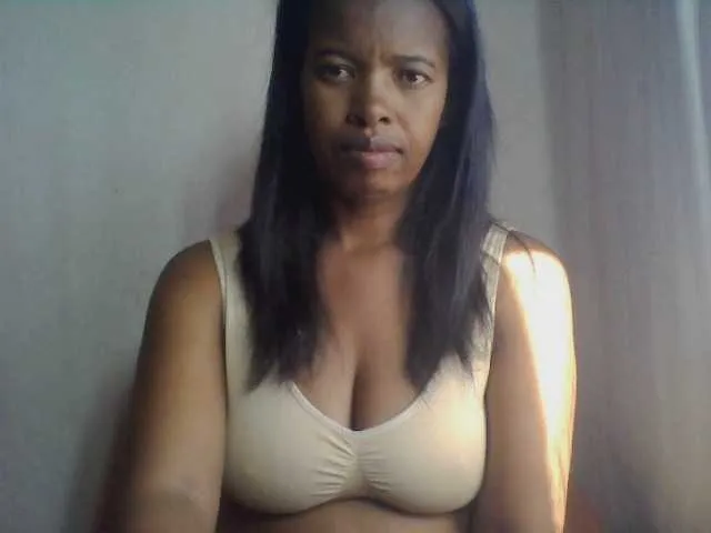 Live sex webcam photo for Edwiga #277996178