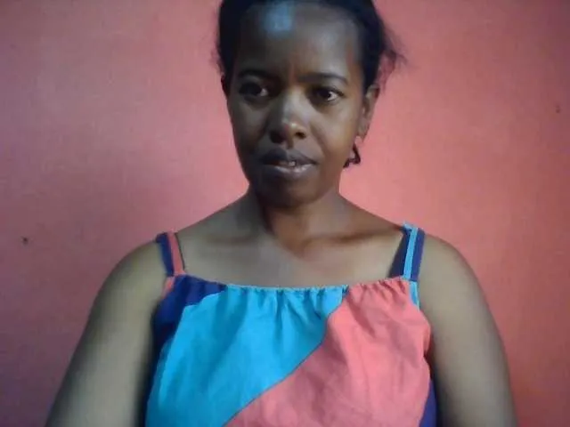 Live sex webcam photo for Edwiga #289330287