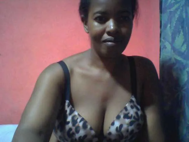 Live sex webcam photo for Edwiga #290382408