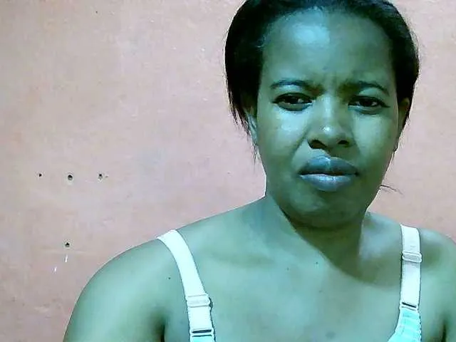 Live sex webcam photo for Edwiga #291806238