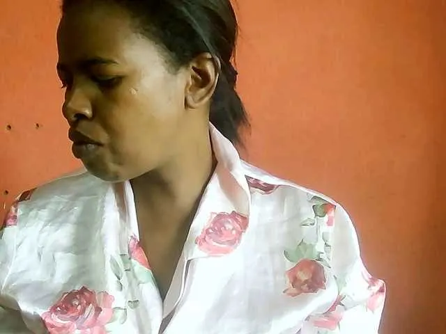 Live sex webcam photo for Edwiga #291905980