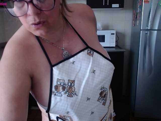 Live sex webcam photo for EelEeNna #272676645