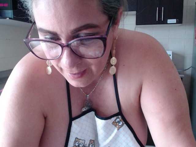 Live sex webcam photo for EelEeNna #272688031