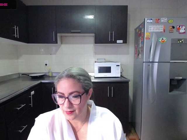 Live sex webcam photo for EelEeNna #272864119