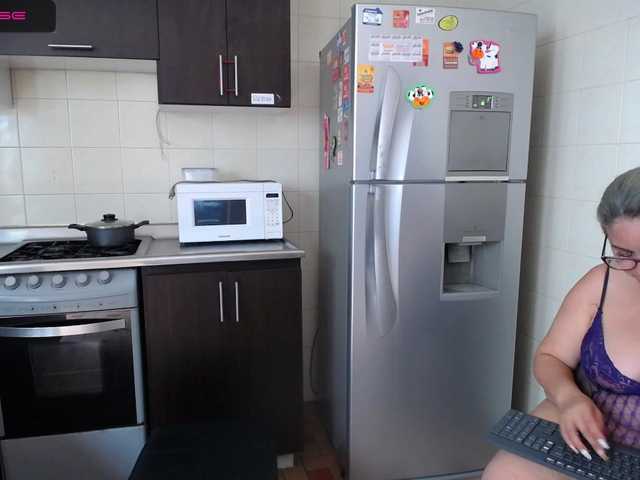 Live sex webcam photo for EelEeNna #272920654