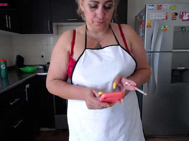 Live sex webcam photo for EelEeNna #273140749